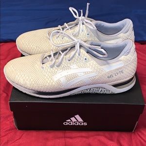 Used ASICS Gel Lyte MeNs Sneakers